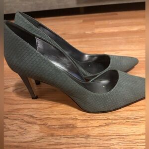 Calvin Klein gray heels